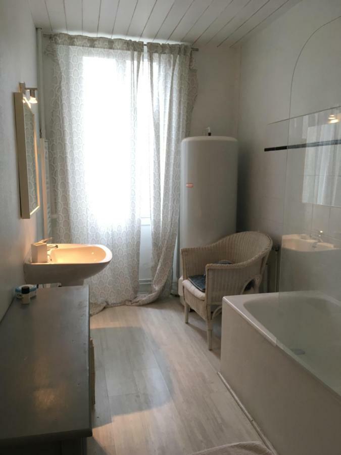 Maison De Vin Apartment Castillon-la-Bataille Luaran gambar
